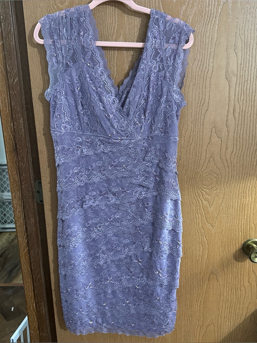 Marina Lace And Sequin Cocktail Evening Dress V-neck Size 16